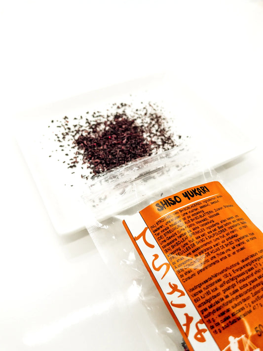 Yukari – Kruidenmengsel van rode shiso – 50 g – Terrasana