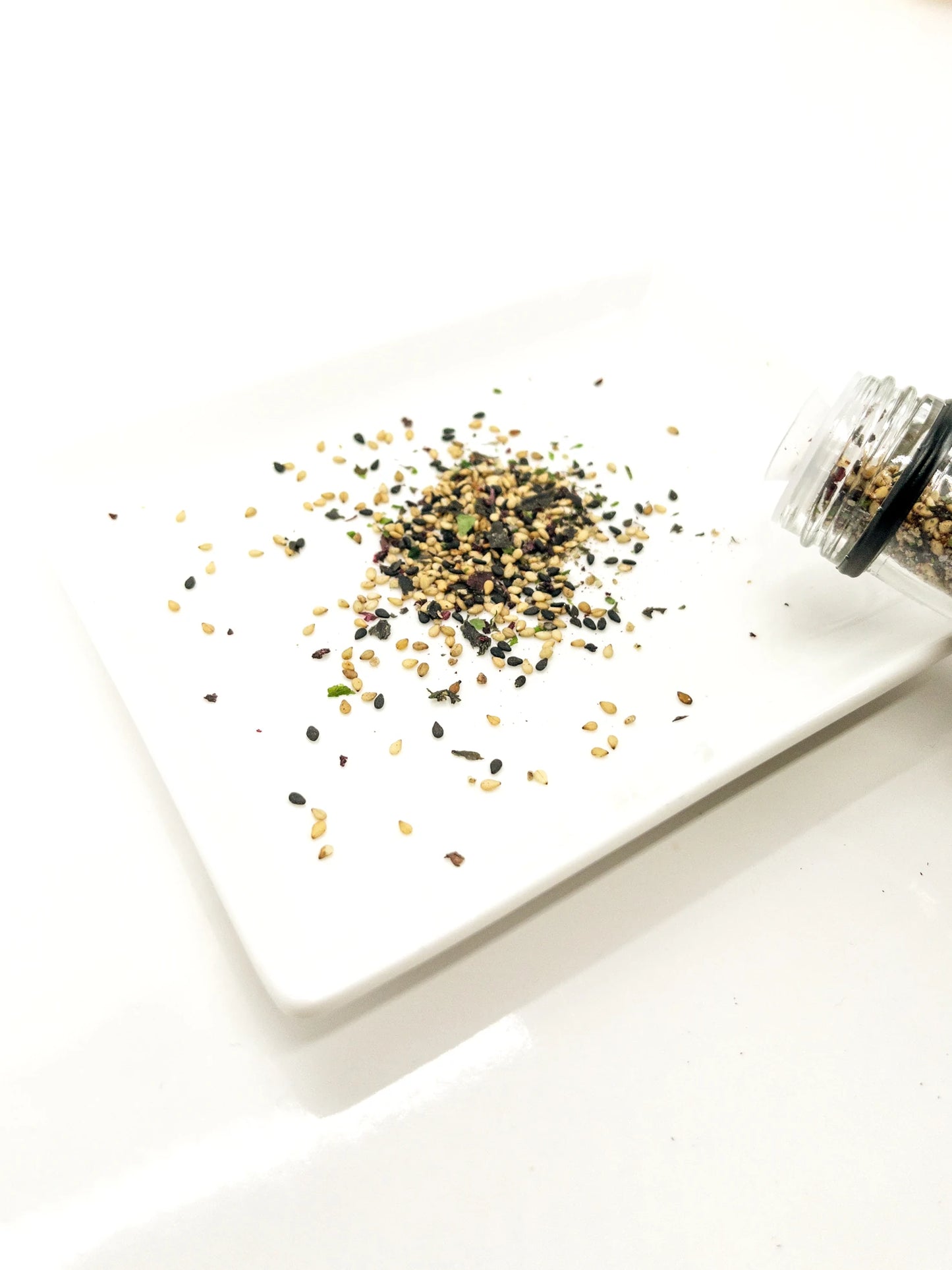 Furikake – Biologische kruidenmix met zeewier en sesam – 50 g – Clearspring