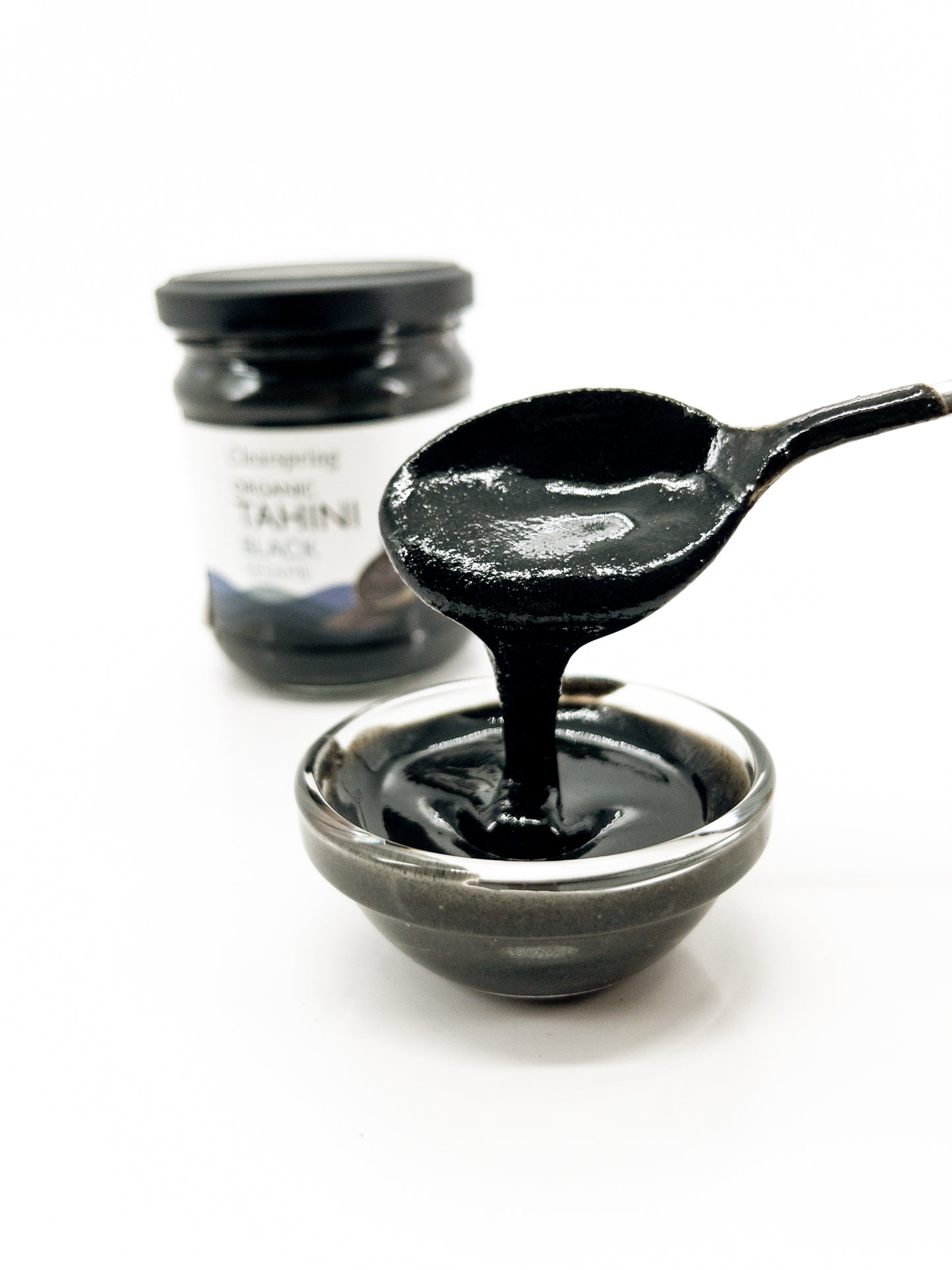 Kuro neri-goma – Biologische zwarte sesampasta – 170 g – Clearspring