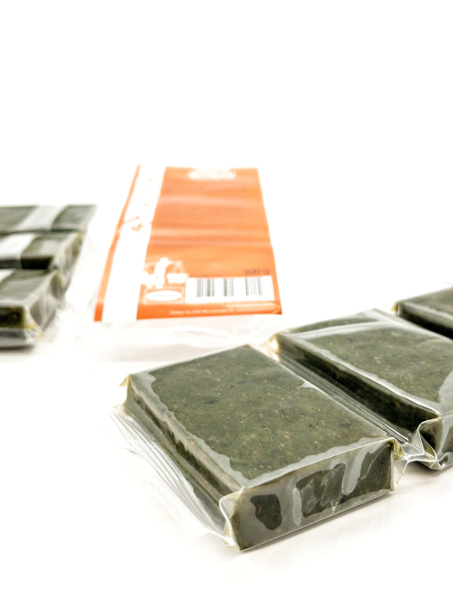 kusamochi (Yomogi Mochi) – Blokjes van kleefrijst met alsem – 300 g – Terrasana